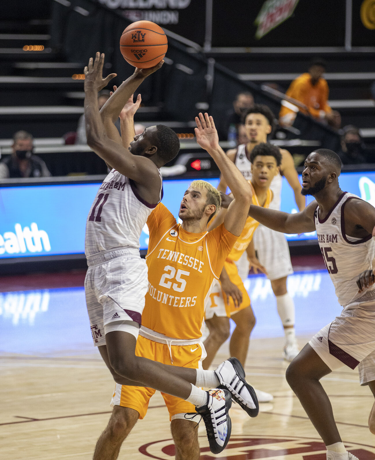 Texas A&M v Tennessee